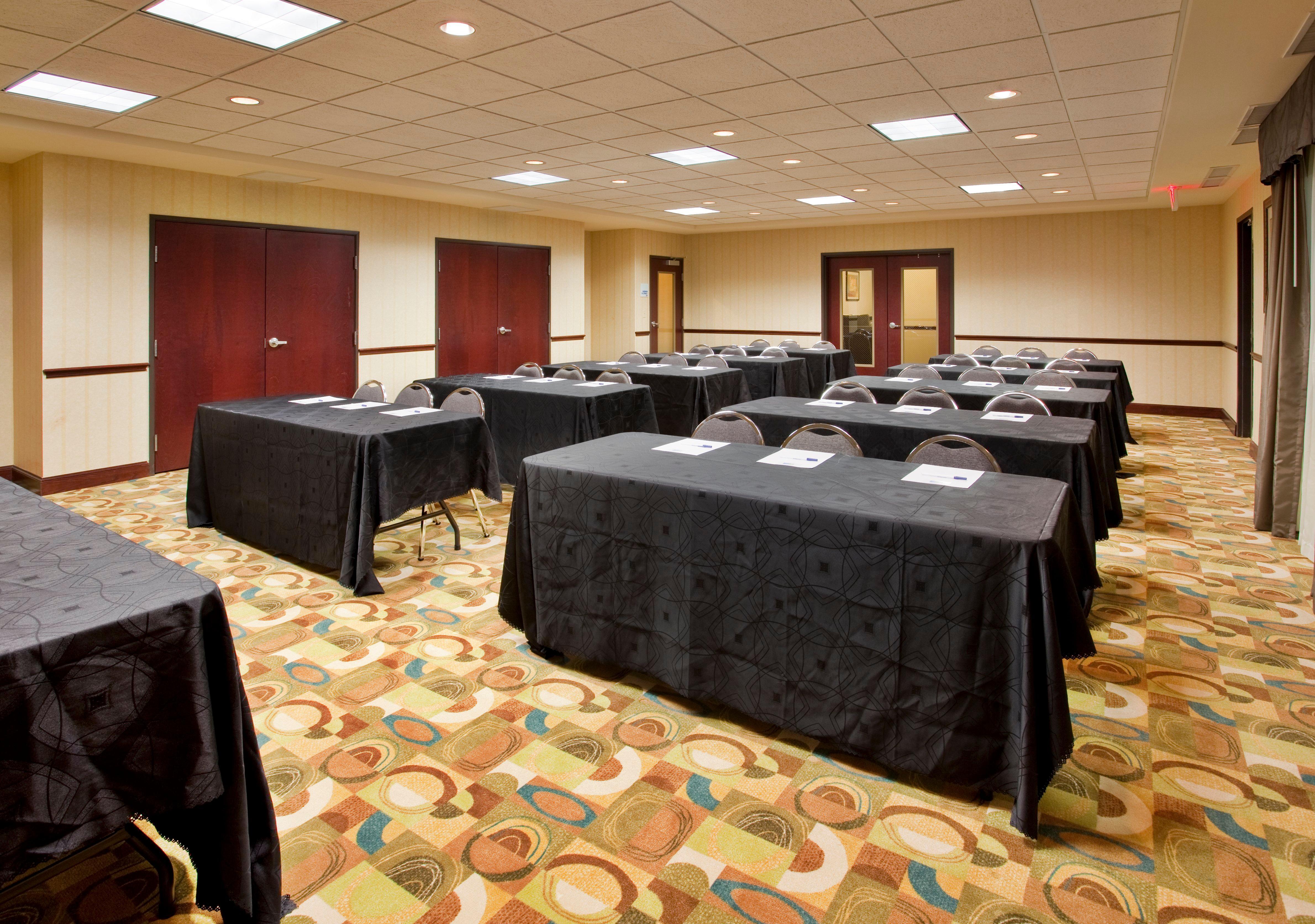 Holiday Inn Express Hotel & Suites Guthrie North Edmond, An Ihg Hotel Exterior foto
